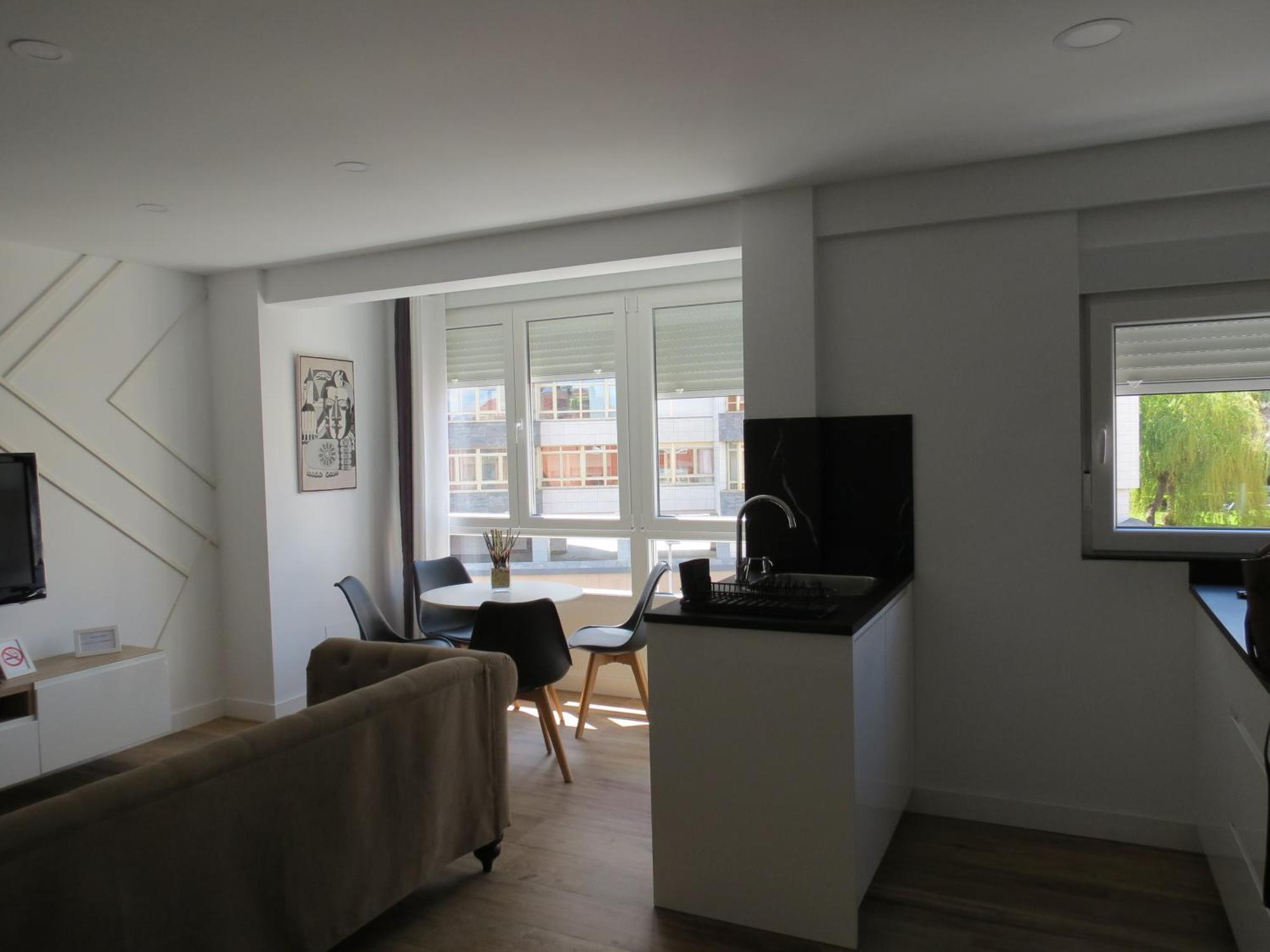 Apartamento Aires Del Norte, Con Ascensor Y Wifi Gratis Santander Luaran gambar